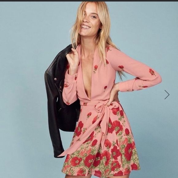 Reformation Porter Dress in Vivien - Picture 2 of 11